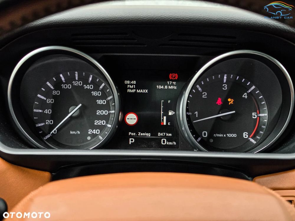 Land Rover Range Rover Sport SDV6 HSE Dynamic - 24