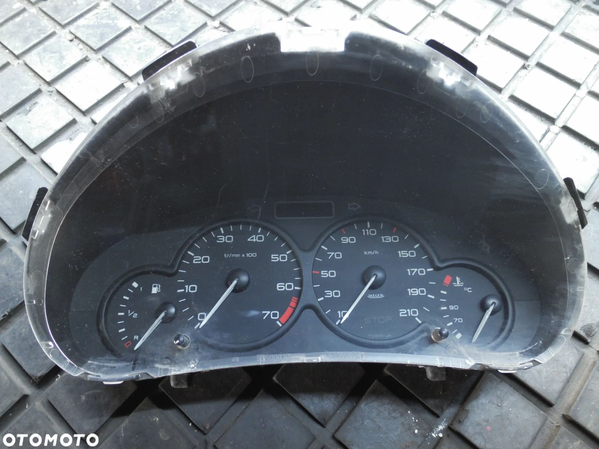 LICZNIK 9656696180 Peugeot 206 I (1998-2010) 1.4 B - 1