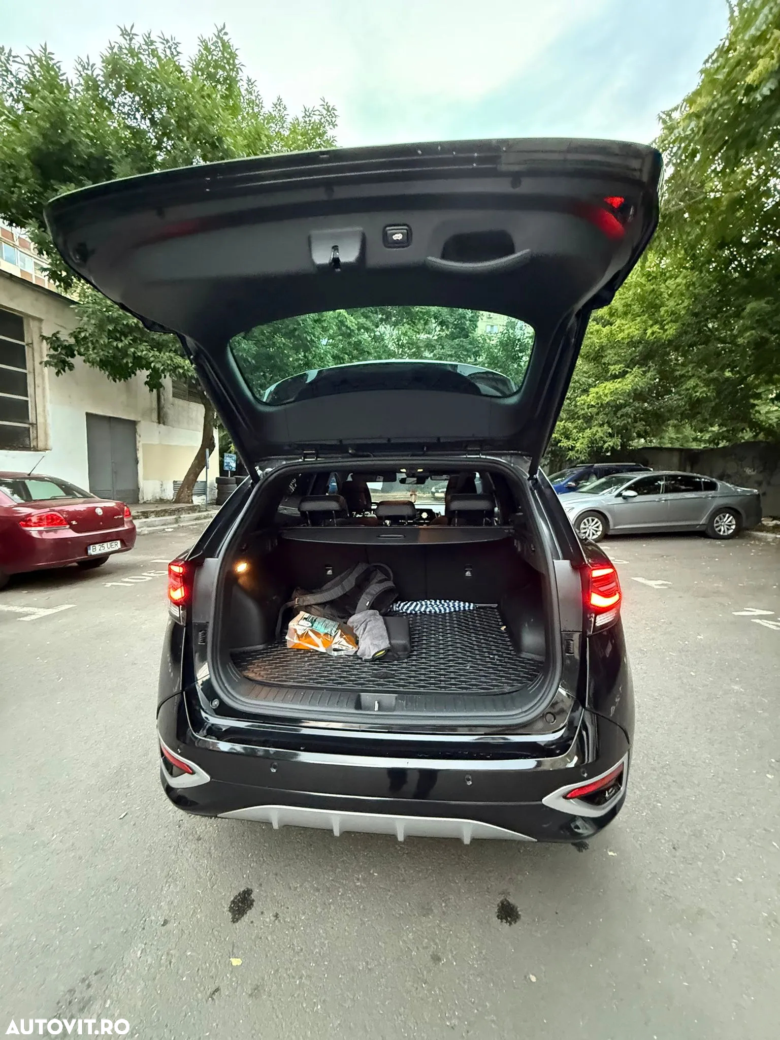 Kia Sportage 1.6 T-GDI HEV 6AT 4x2 GT Line - 4