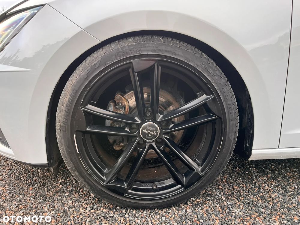 Seat Leon 2.0 TDI Xcellence S&S DSG - 34