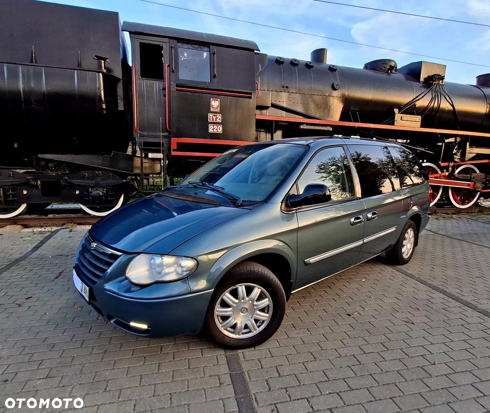 Chrysler Grand Voyager - 1