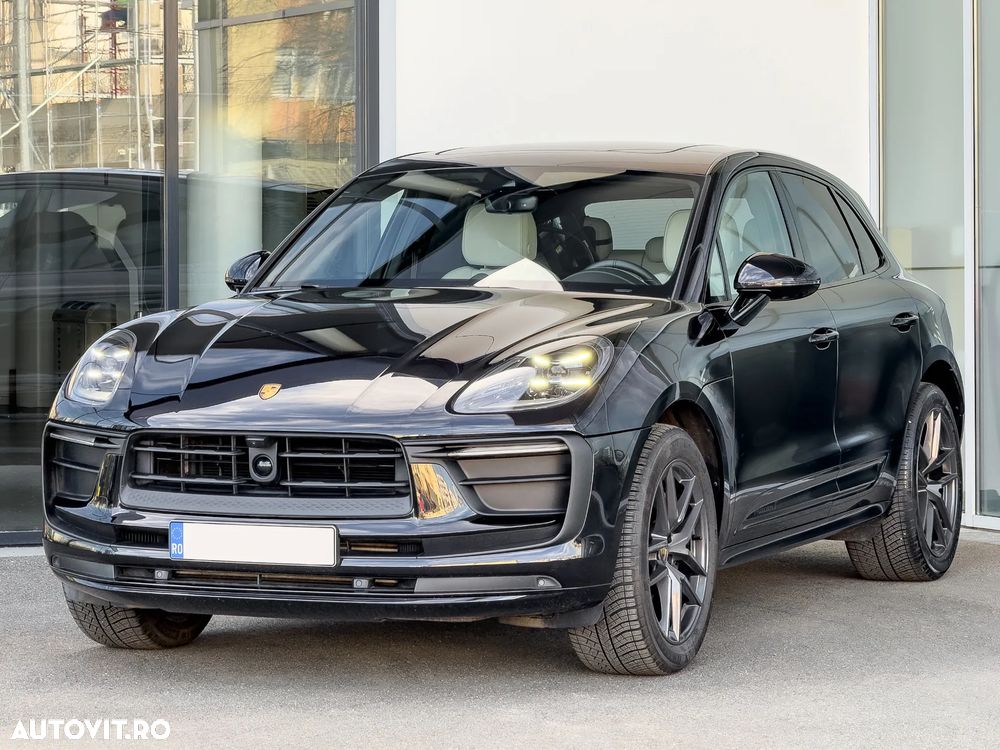 Porsche Macan T - 1