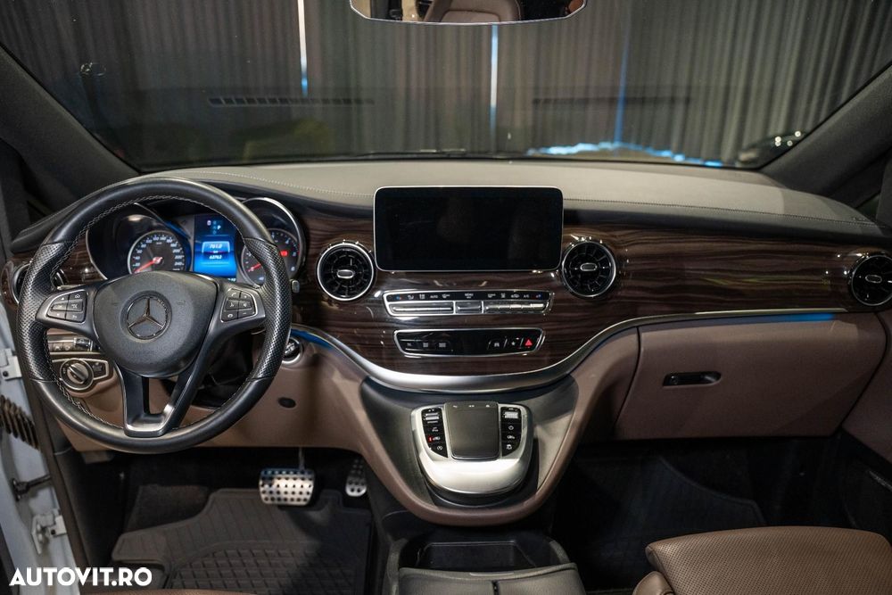 Mercedes-Benz V 300 d Combi Compact 237 CP AWD 9AT - 22