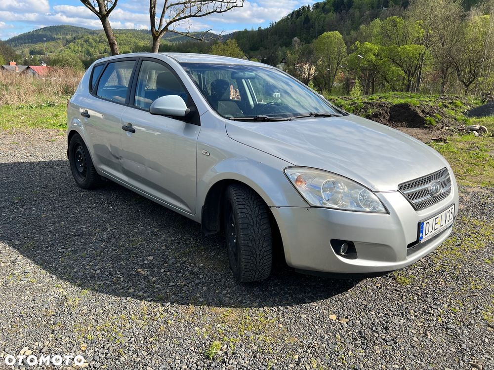 Kia Ceed - 2