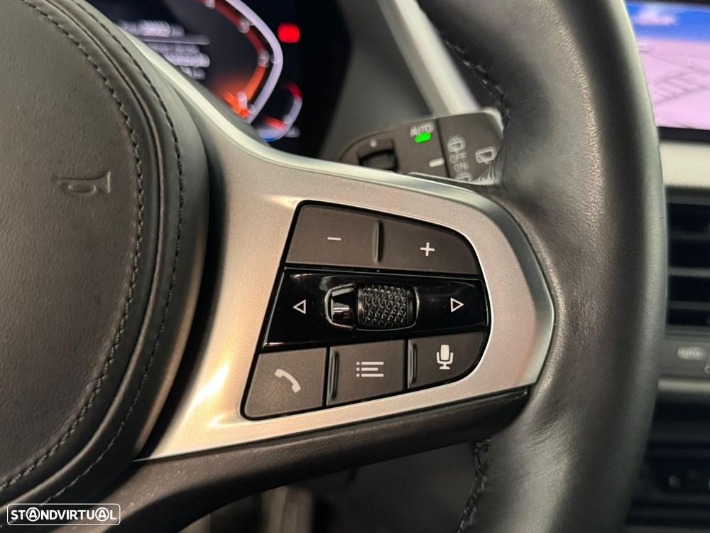 BMW 116 d Pack 50 anos M - 19