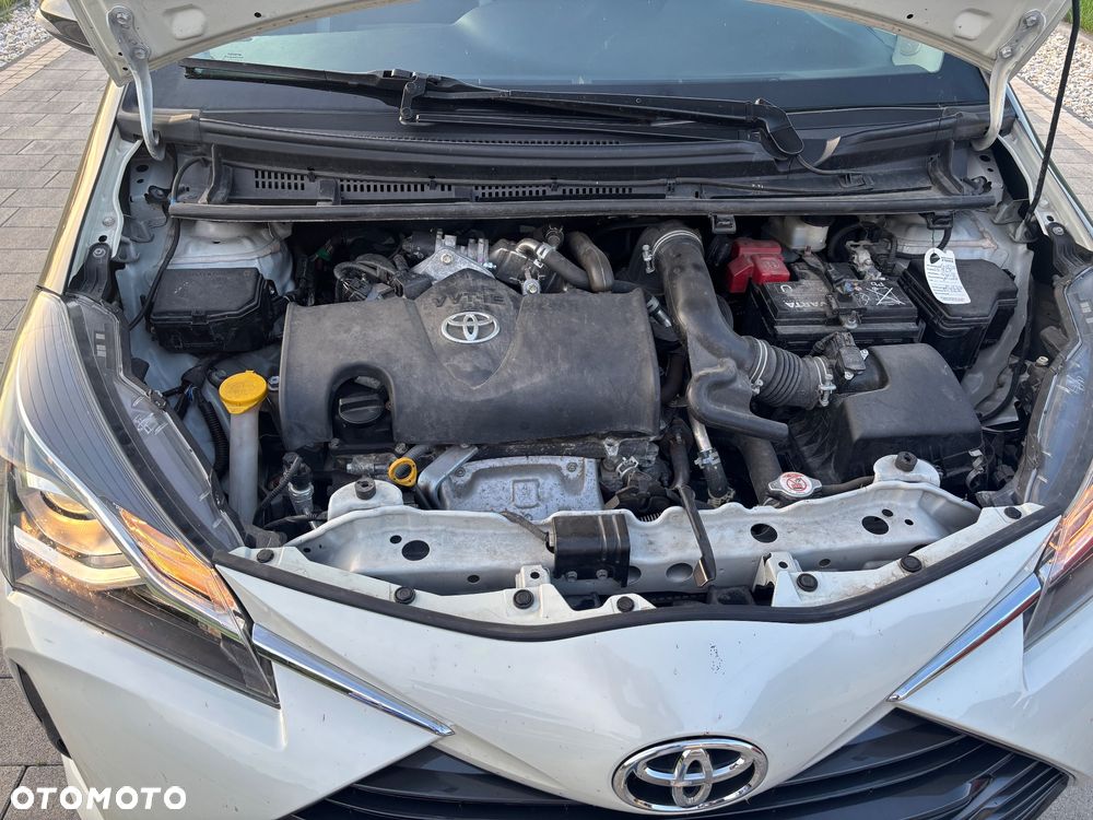 Toyota Yaris 1.5 20th Anniversary - 11