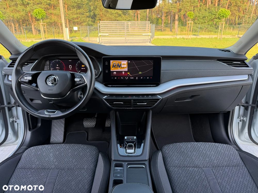 Skoda Octavia 2.0 TDI Sportline DSG - 13