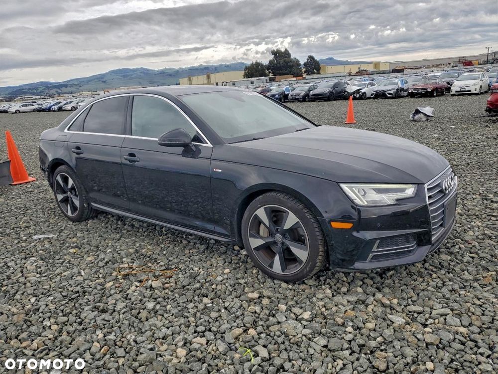 Audi A4 Limousine - 2