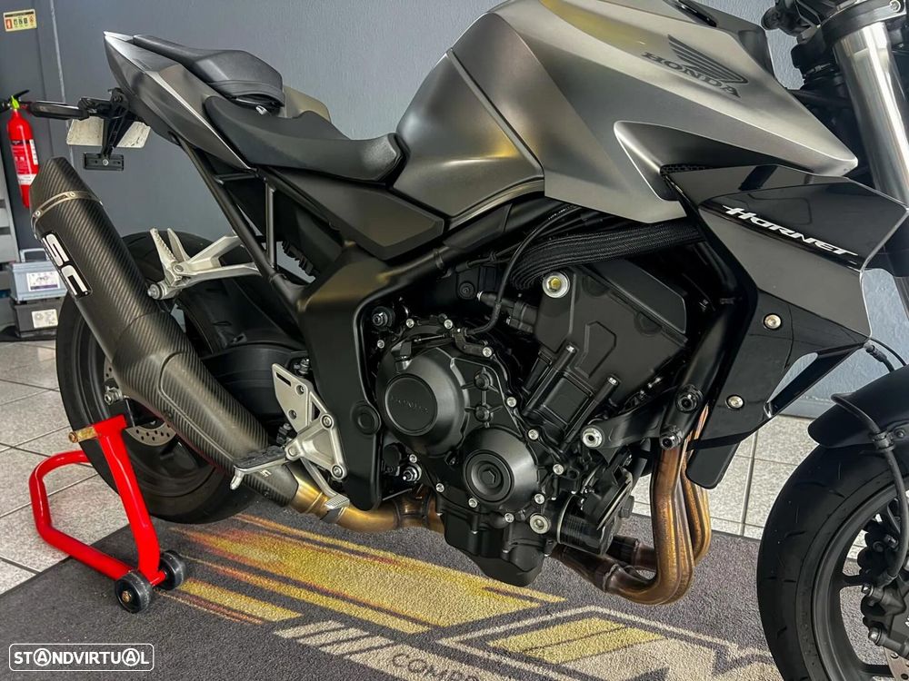 Honda CB - 8