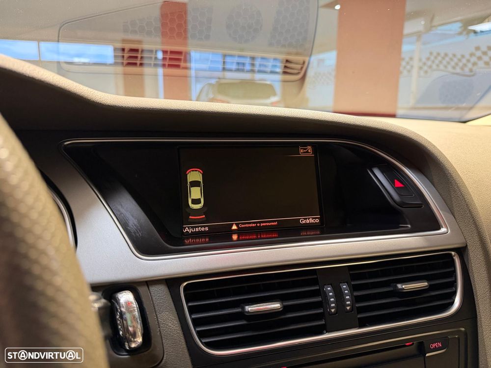 Audi A5 2.0 TDI S-line - 8