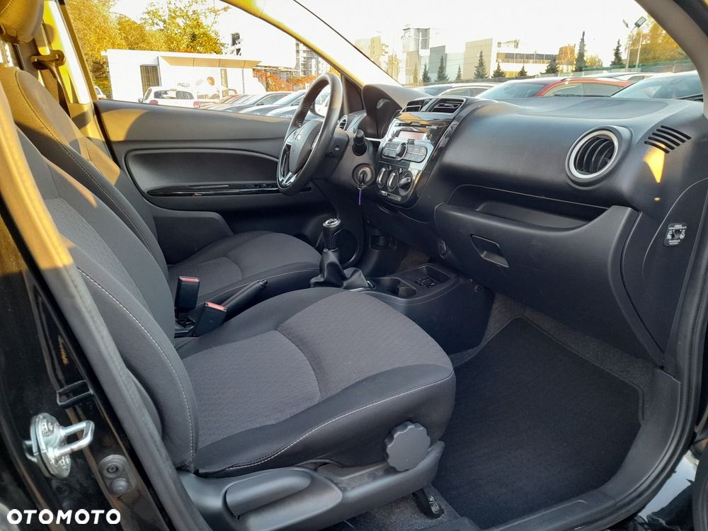 Mitsubishi Space Star - 7