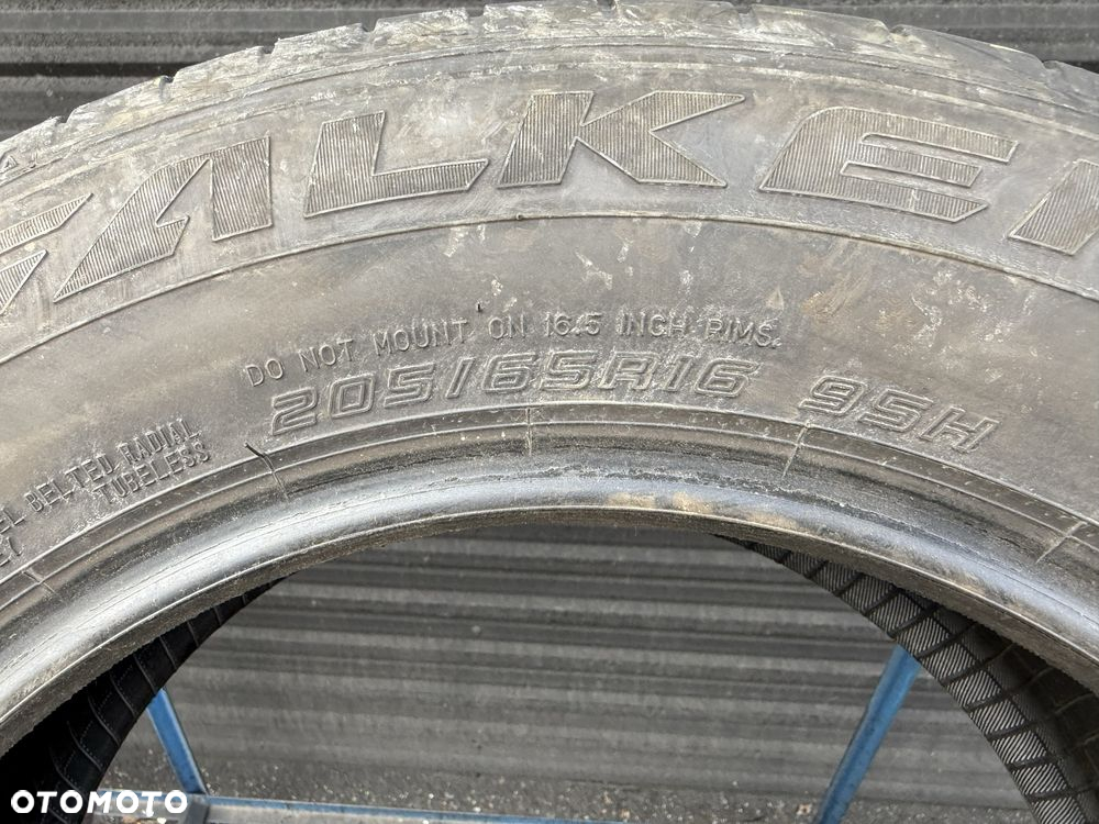 Pojedyncza Opona Letnia 205/65/16 Falken Ziex - 3