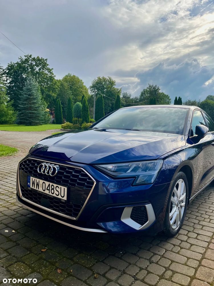 Audi A3 Limousine 35 TFSI S tronic - 1