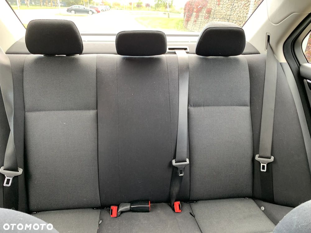 Mercedes-Benz Klasa C - 27