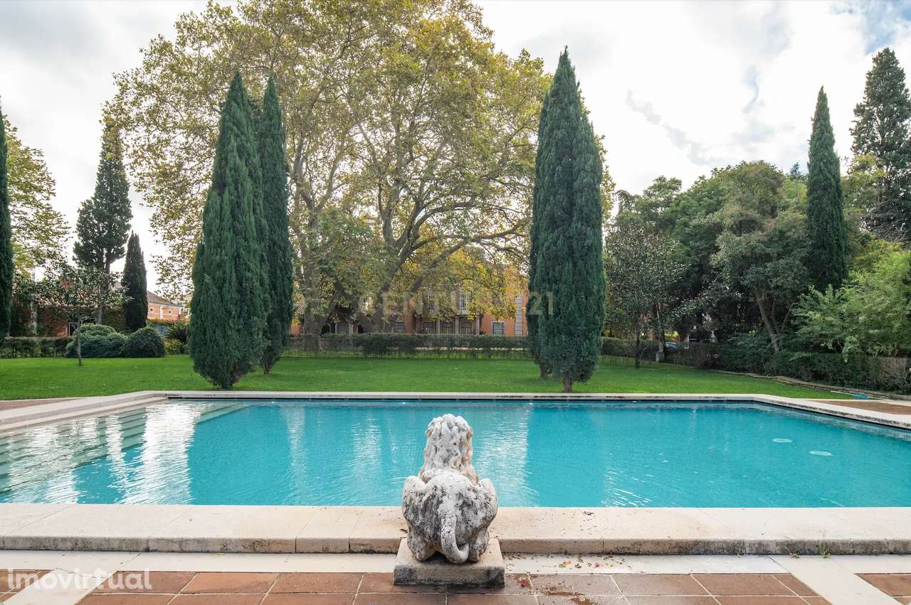 Apartamento T2 em jardim do século XVIII - Grande imagem: 2/32