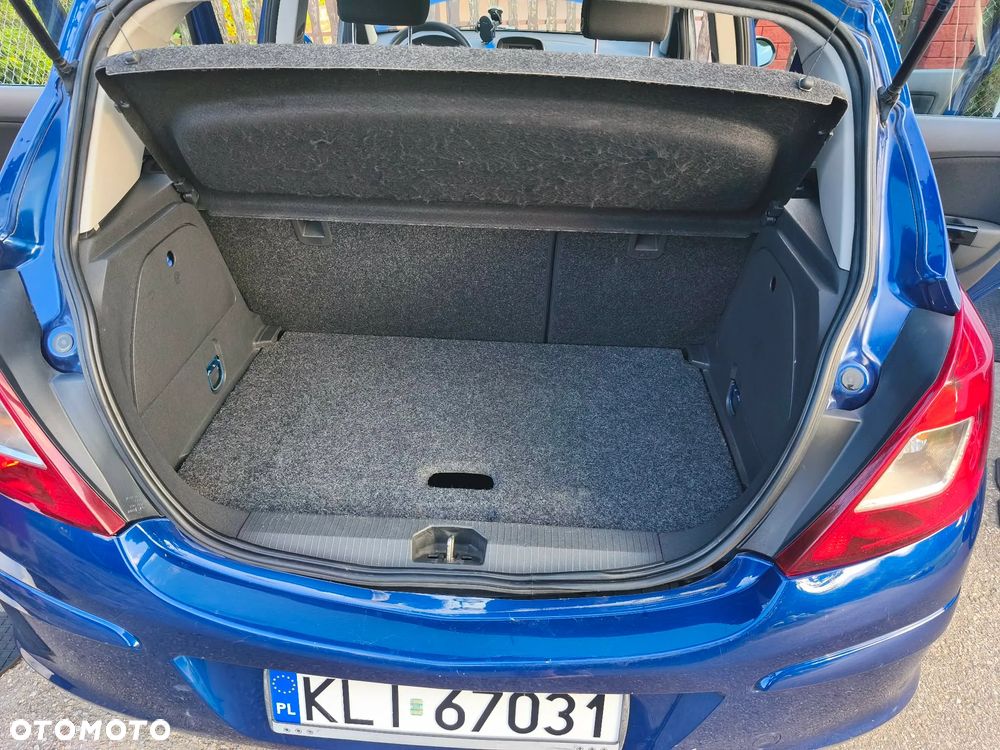 Opel Corsa - 20