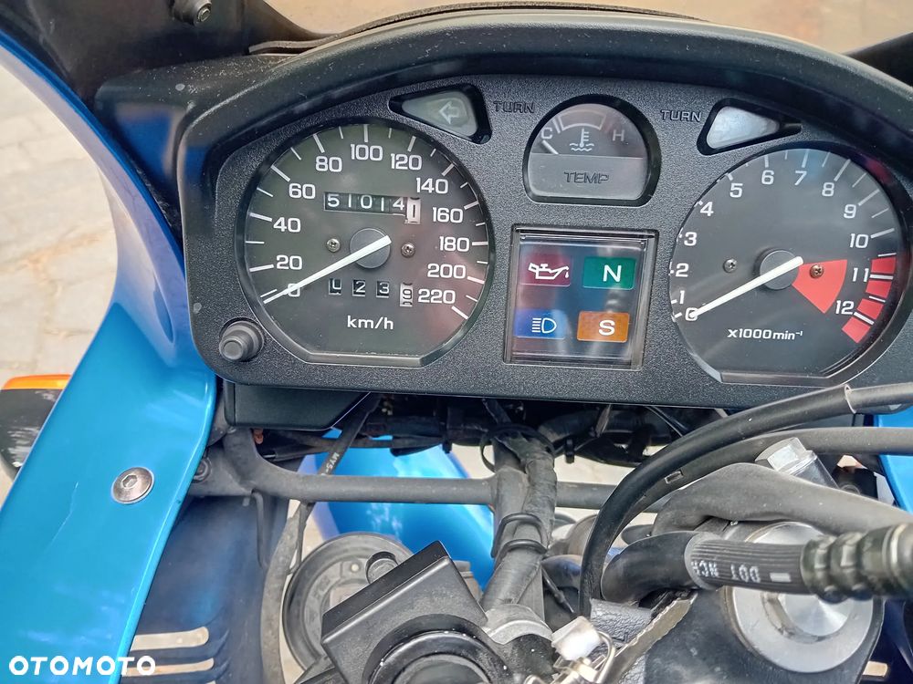 Honda CB - 3