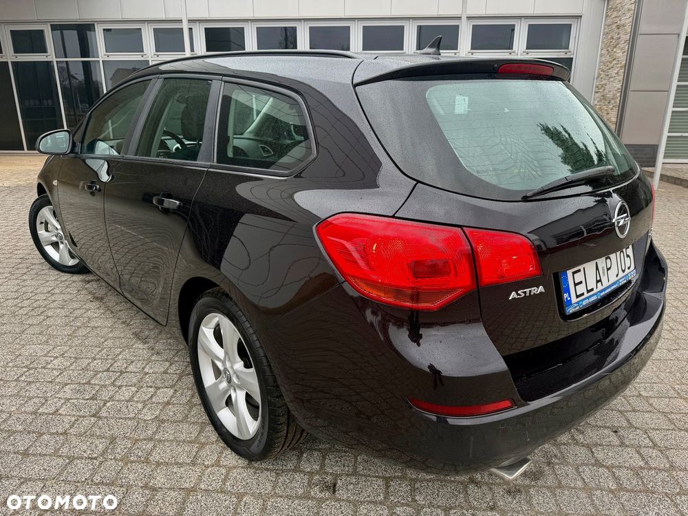 Opel Astra - 39