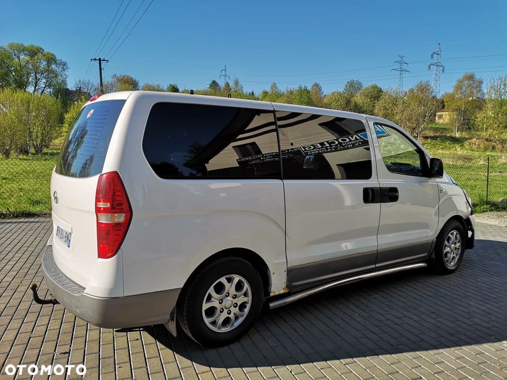 Hyundai H-1 2.5 CRDi Premium - 13