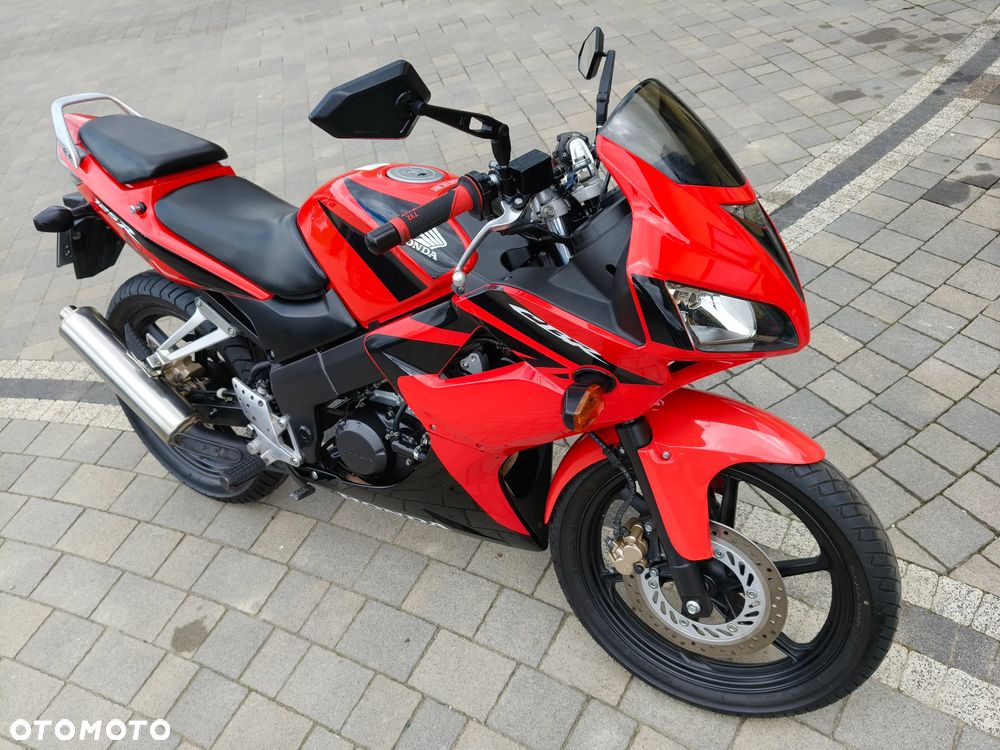 Honda CBR - 4