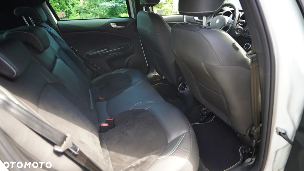 Alfa Romeo Giulietta 1.4 TB 16V Multiair - 10