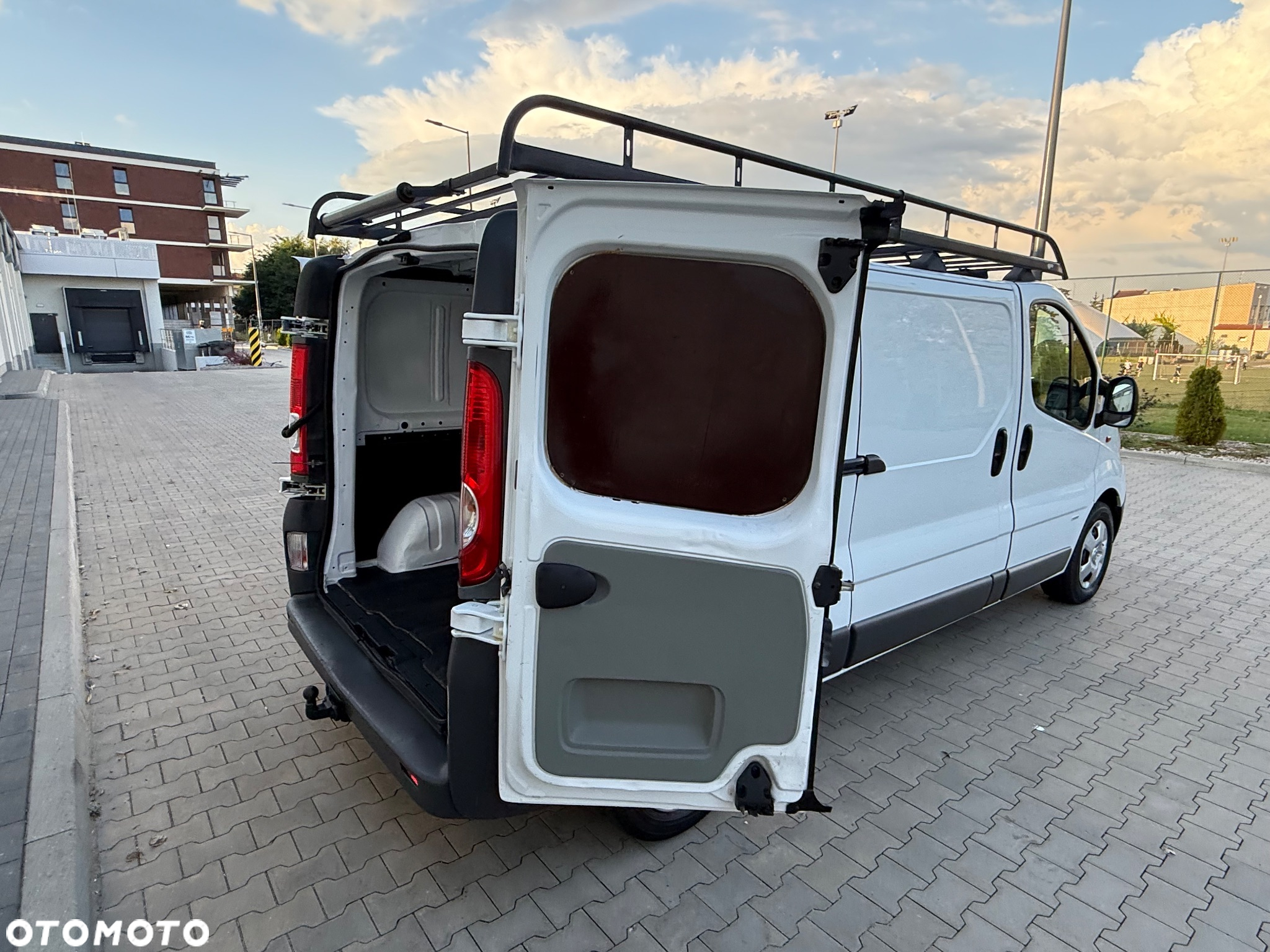 Opel Vivaro - 27