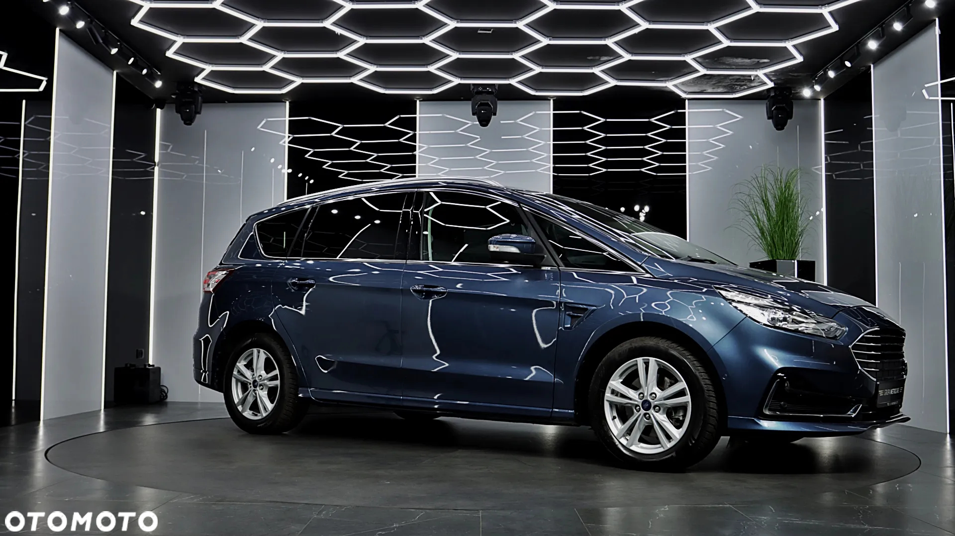 Ford S-Max 2.0 EcoBlue Titanium - 12