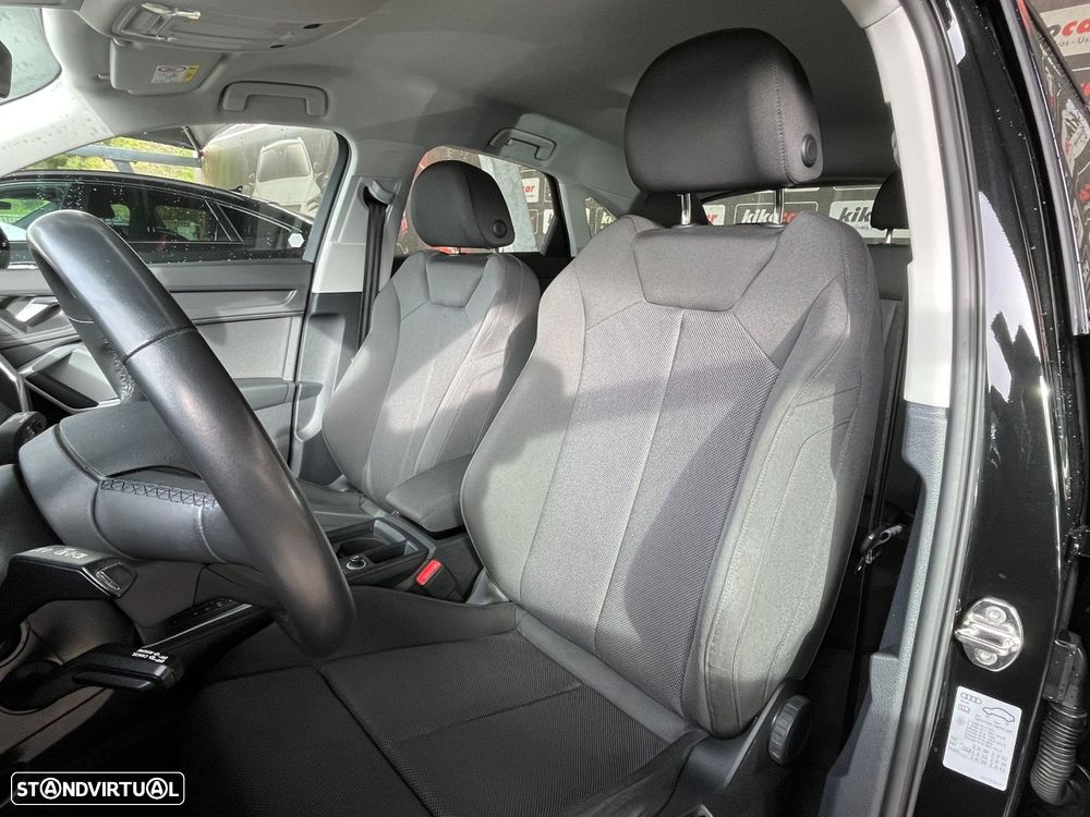 Audi Q3 45 TFSIe S tronic - 17