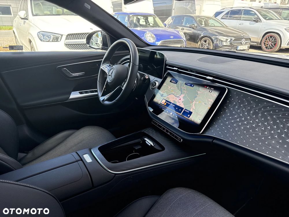 Mercedes-Benz Klasa E 200 d 9G-TRONIC - 22