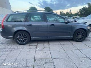 Volvo V50 - 2