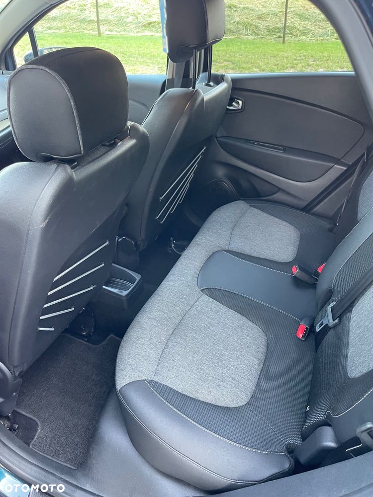 Renault Captur 1.5 dCi Energy Intens EDC EU6 - 14
