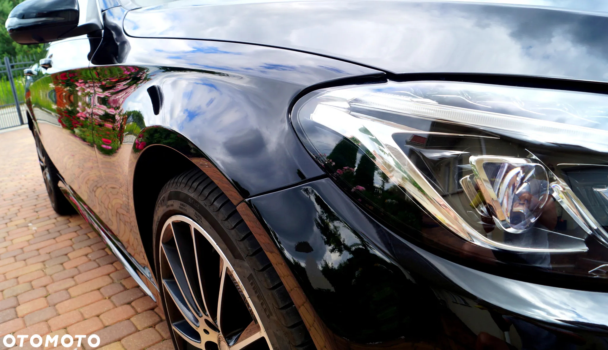 Mercedes-Benz Klasa C 250 d 4Matic T 9G-TRONIC AMG Line - 6