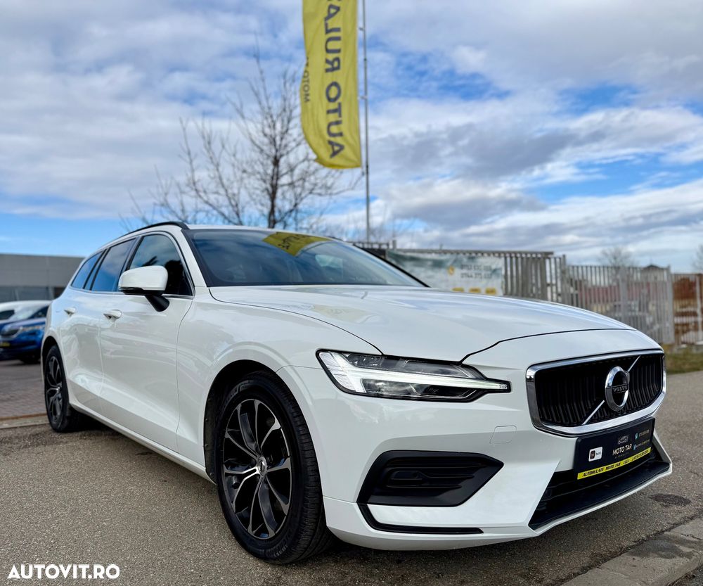 Volvo V60 B4 D Geartronic Momentum Pro - 2