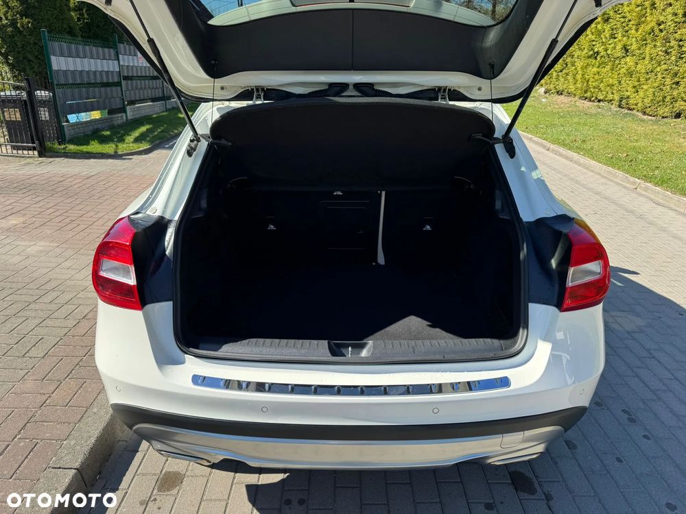 Mercedes-Benz GLA 250 4Matic 7G-DCT Edition 1 - 7