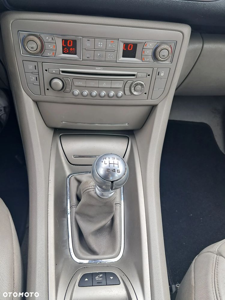 Citroën C5 2.0 HDi Confort - 6