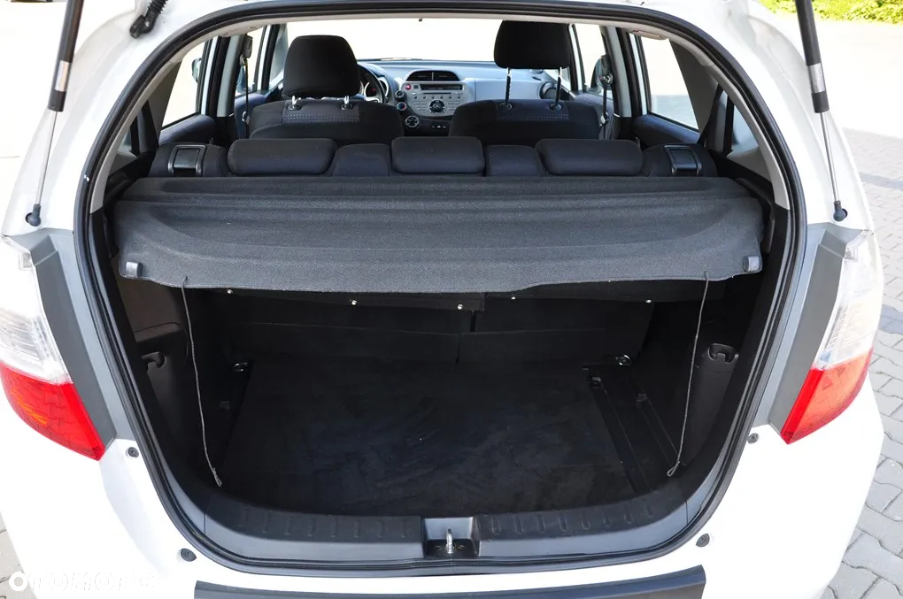 Honda Jazz 1.2 Base - 26