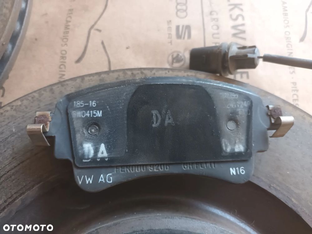Audi A4 B9 8W komplet Tarcze Hamulcowe klocki tył 8W0615601K 330mm 72KM - 6