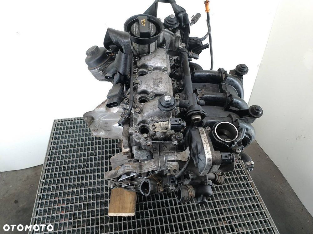 SILNIK SKODA FABIA I AWY 1.2 6V - 2