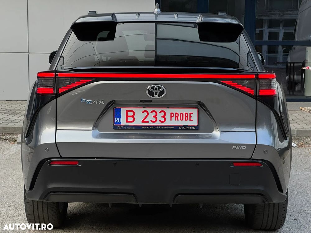 Toyota BZ4X 160 KW AWD (4x4) Luxury - 6