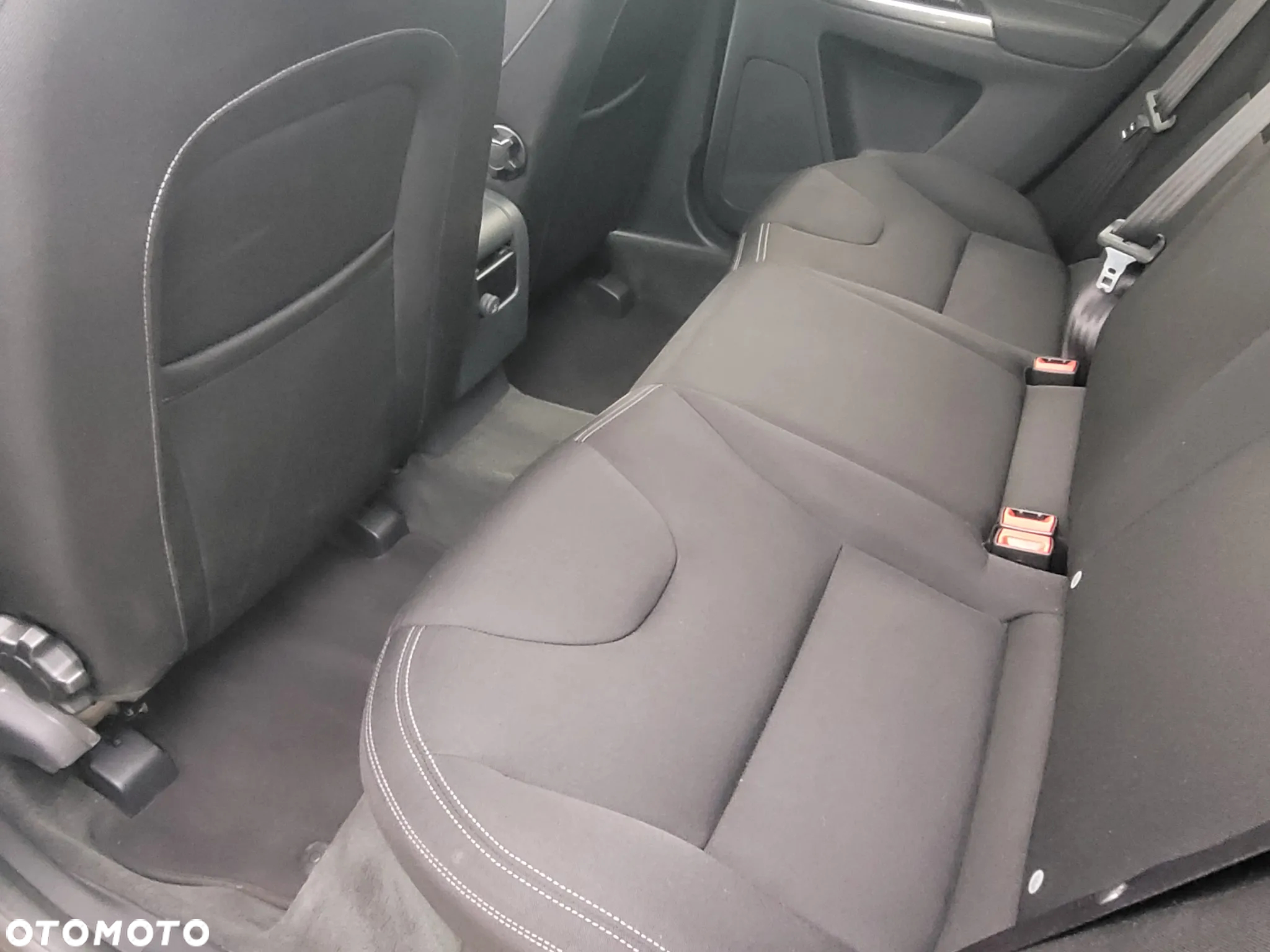 Volvo XC 60 2.4D AWD - 9