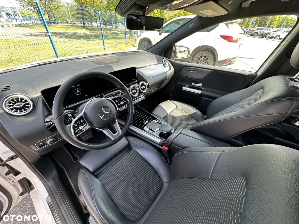 Mercedes-Benz Klasa B 180 Progressive 7G-DCT - 22