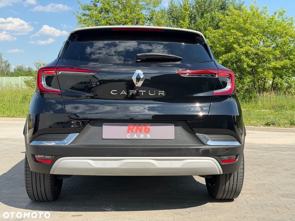 Renault Captur TCe Mild Hybrid 140 TECHNO - 4