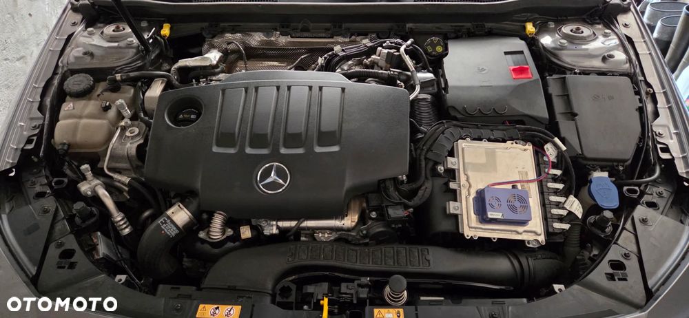 Mercedes-Benz CLA 200 d 8G-DCT - 15