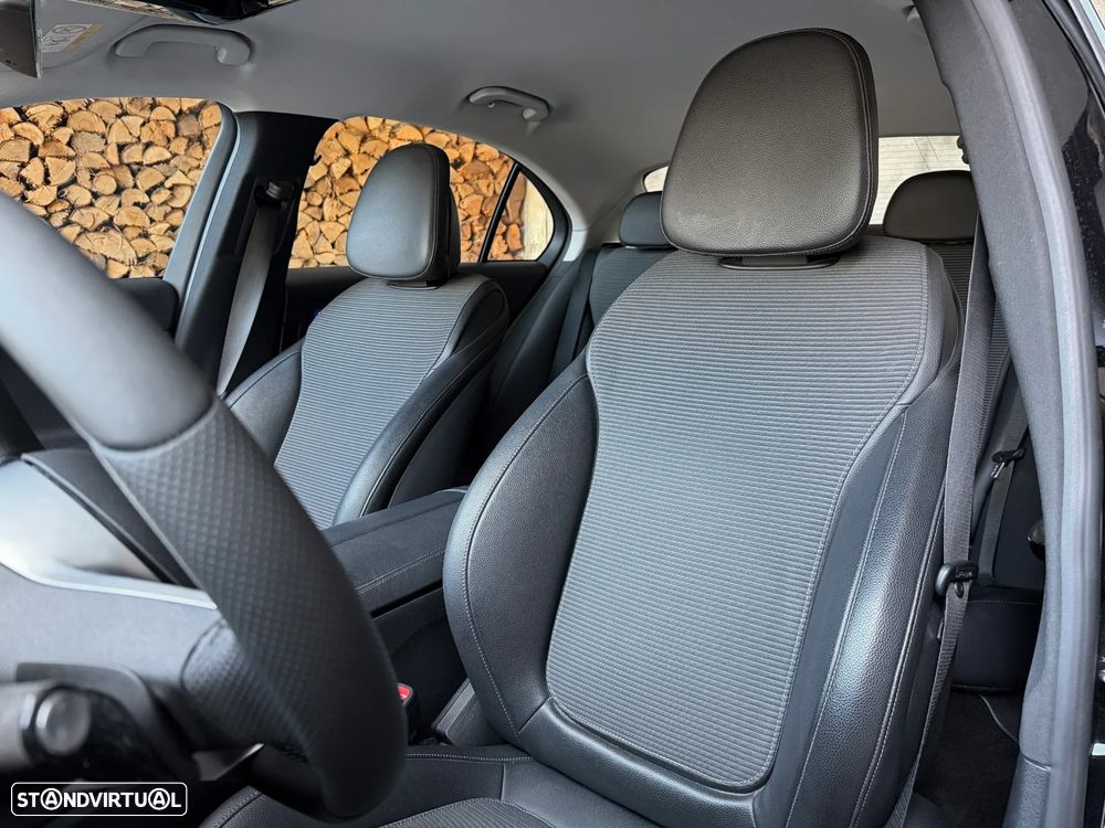 Mercedes-Benz C 220 d AMG Line - 17