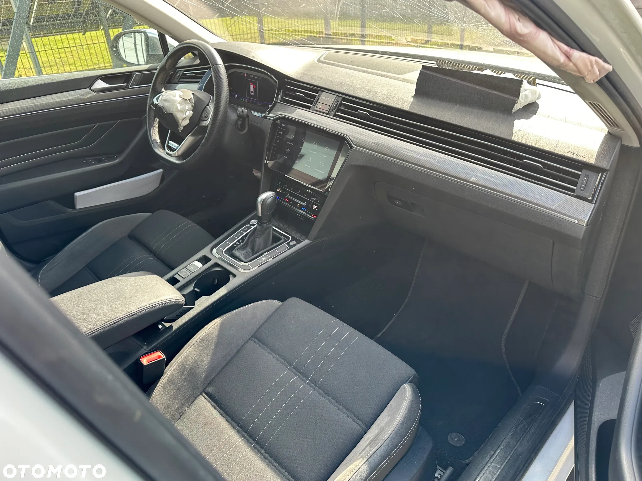 Volkswagen Passat Variant 2.0 TDI SCR DSG 4Motion Alltrack - 9