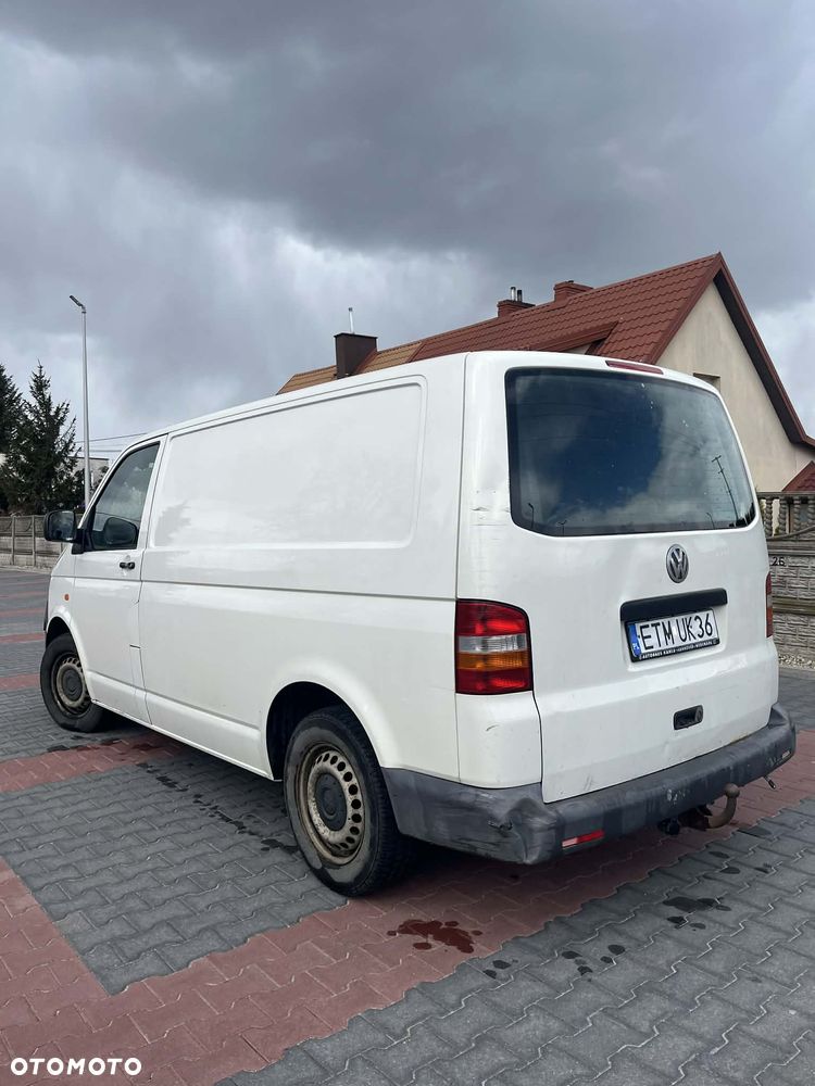 Volkswagen Transporter - 4
