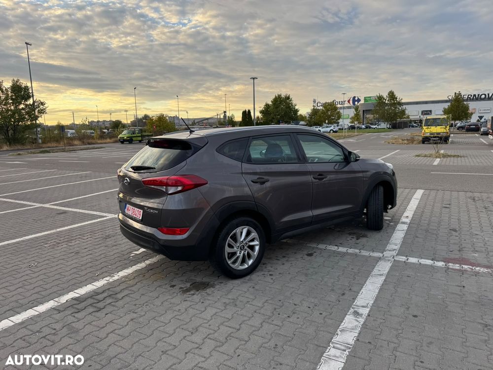 Hyundai Tucson - 4