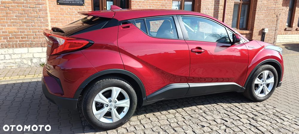 Toyota C-HR - 8