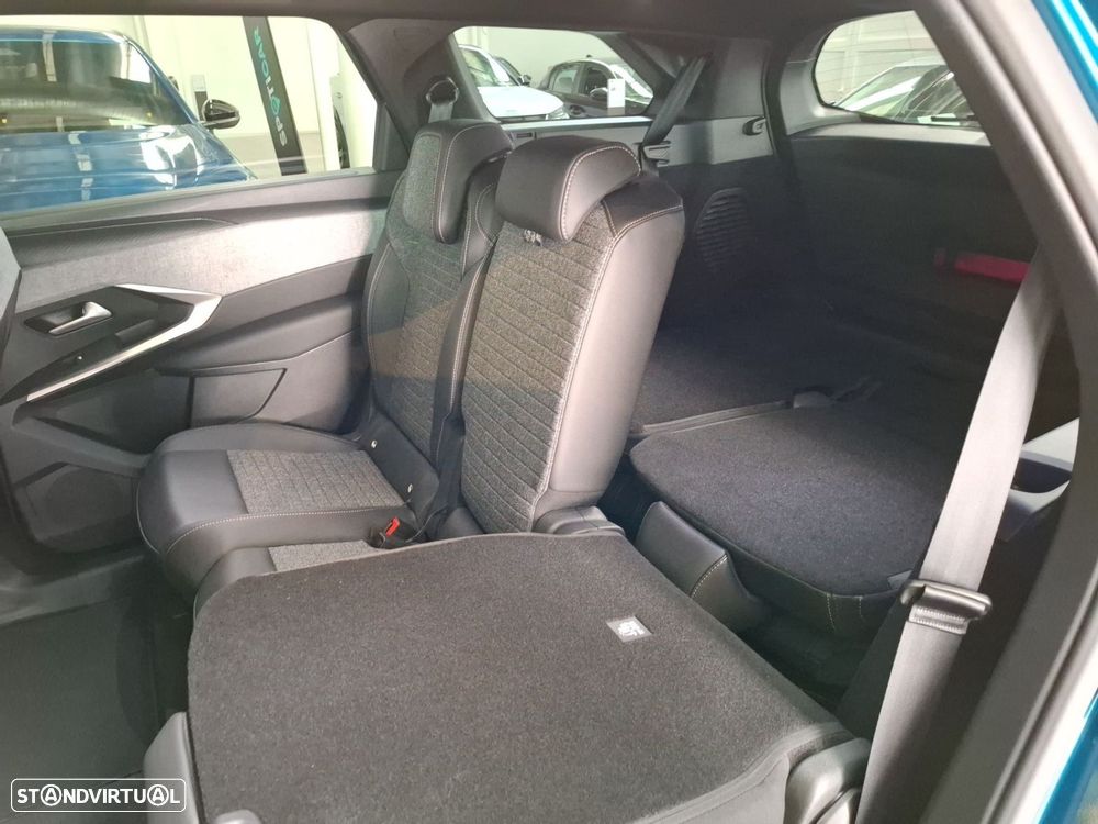 Peugeot E-5008 73 kWh Allure - 14