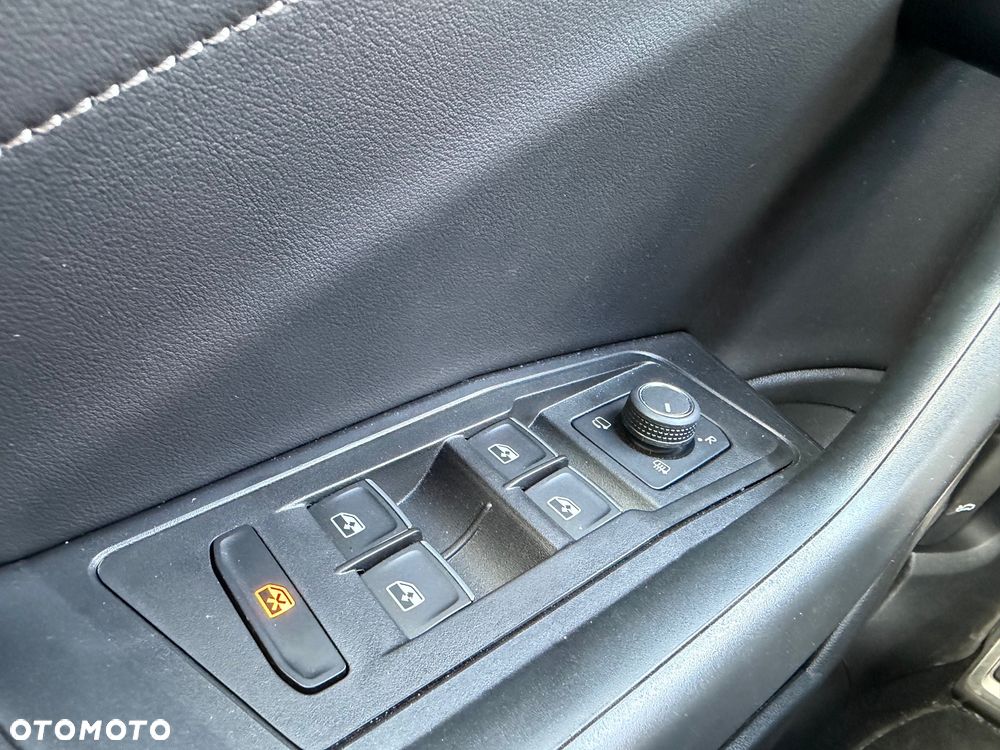 Volkswagen T-Roc 2.0 TDI SCR DSG R-Line - 15